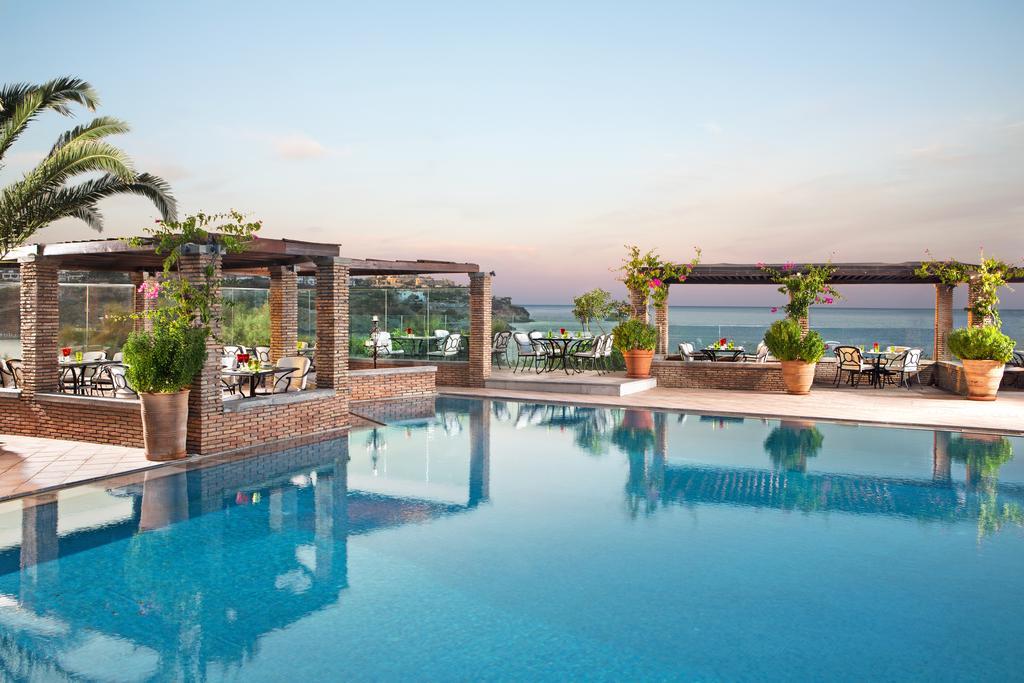 Out Of The Blue Resort & Spa Agia Pelagia  Exterior foto